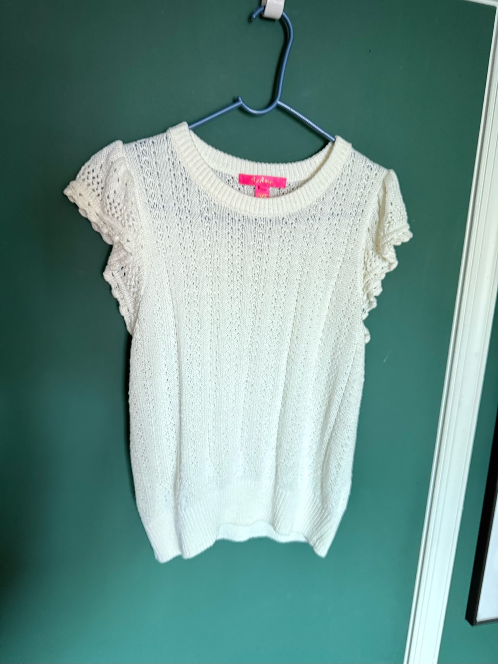 Lilly Pulitzer White short sleeve light weight summer sweater